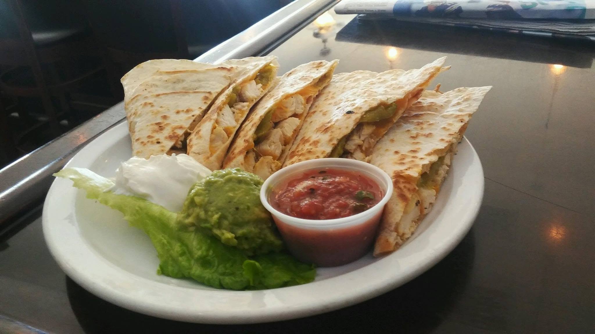Rule Your Afternoon at Oaks Bar & Grill Happy Hour in Santee - image 4